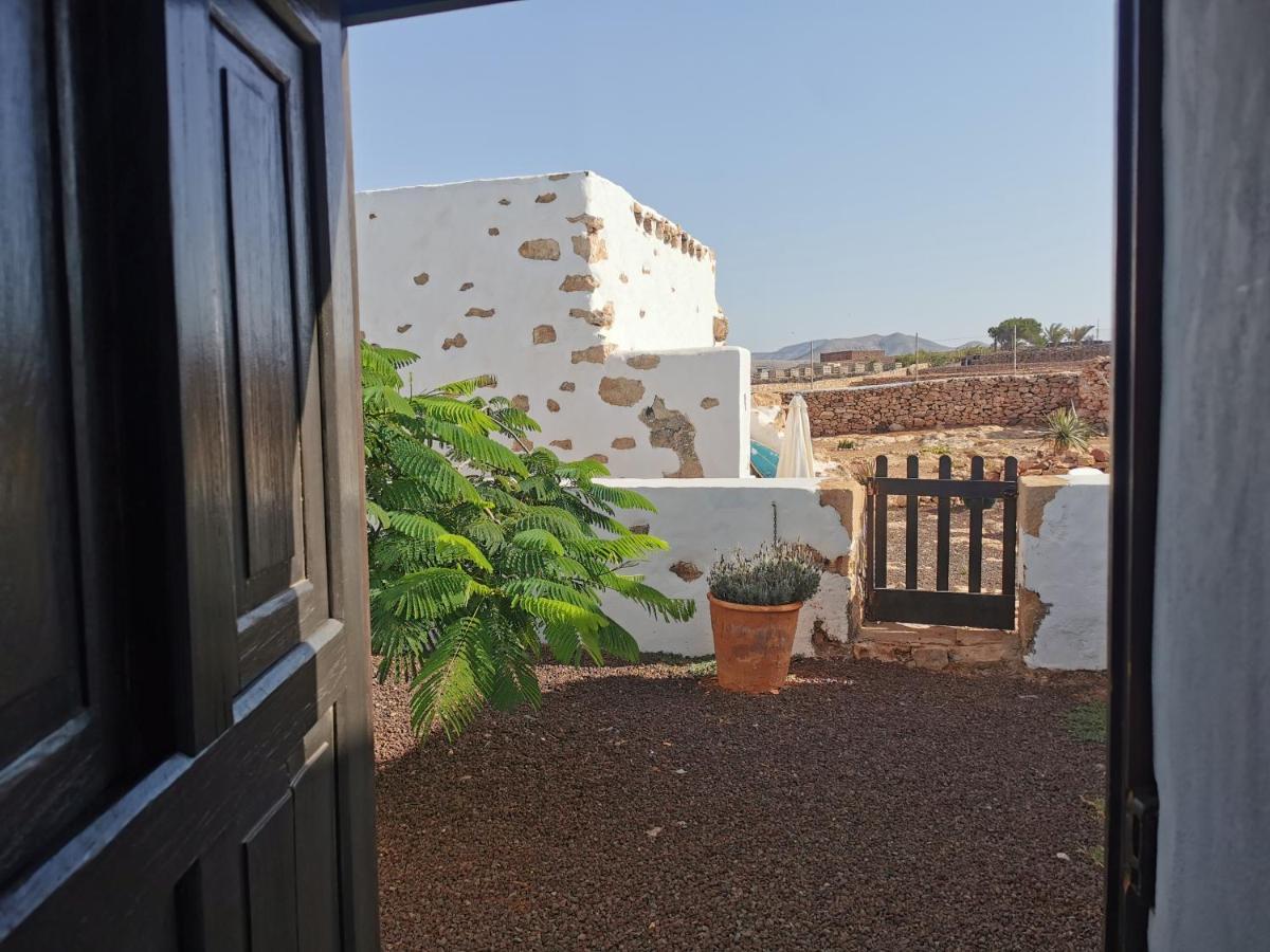 Villa Cecilio Тефия Экстерьер фото